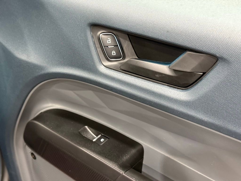 New 2025 Ford Maverick Lariat w/ Black Appearance Package image 23