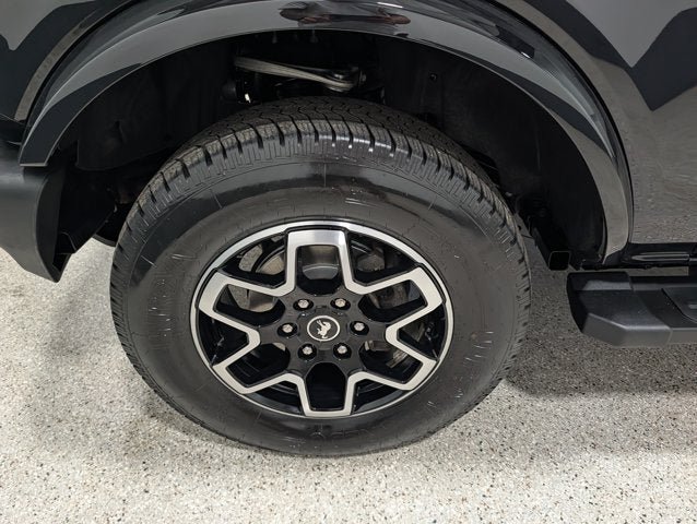 Used 2022 Ford Bronco Outer Banks AWD/4WD image 11