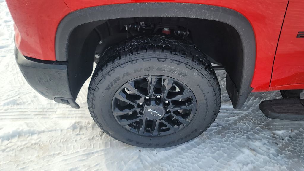 New 2025 Chevrolet Silverado 2500 Custom w/ Custom Value Package image 6
