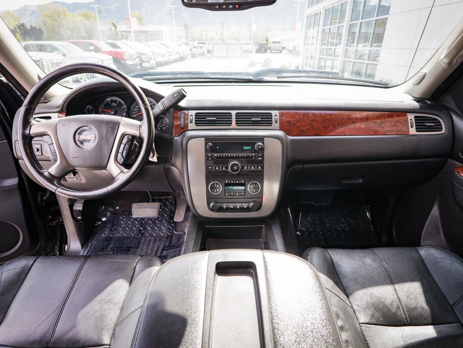 Used 2012 GMC Sierra 2500 SLT w/ SLT Convenience Package AWD/4WD image 18