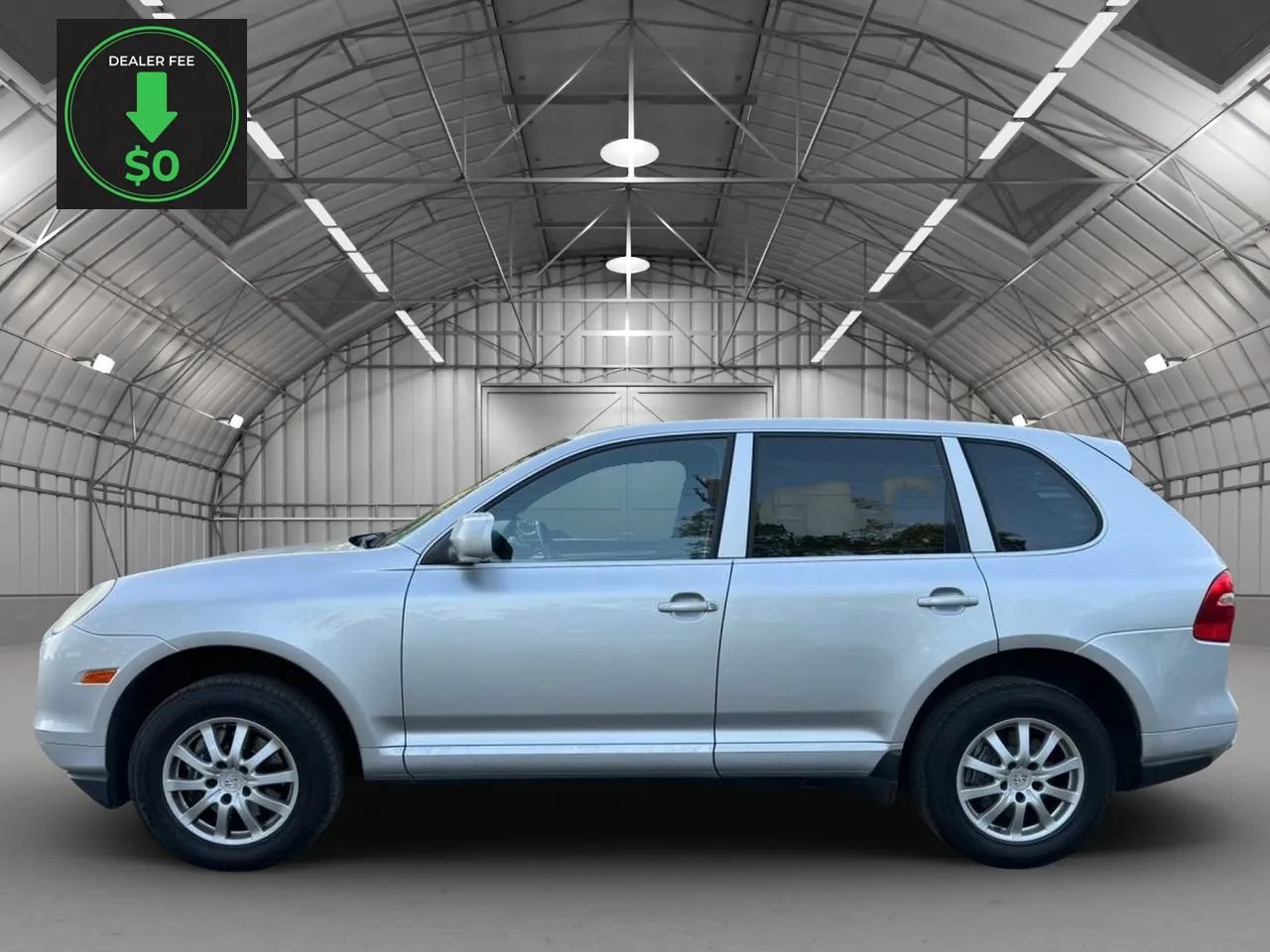 Used 2010 Porsche Cayenne AWD/4WD image 2