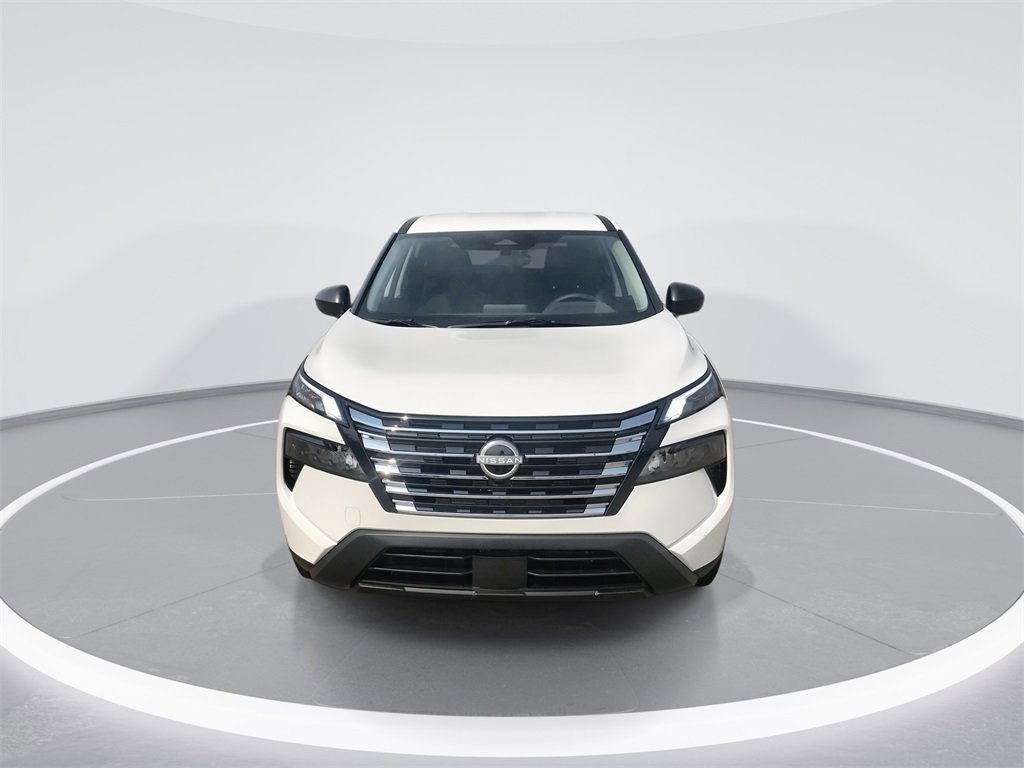 New 2026 Nissan Rogue S image 3