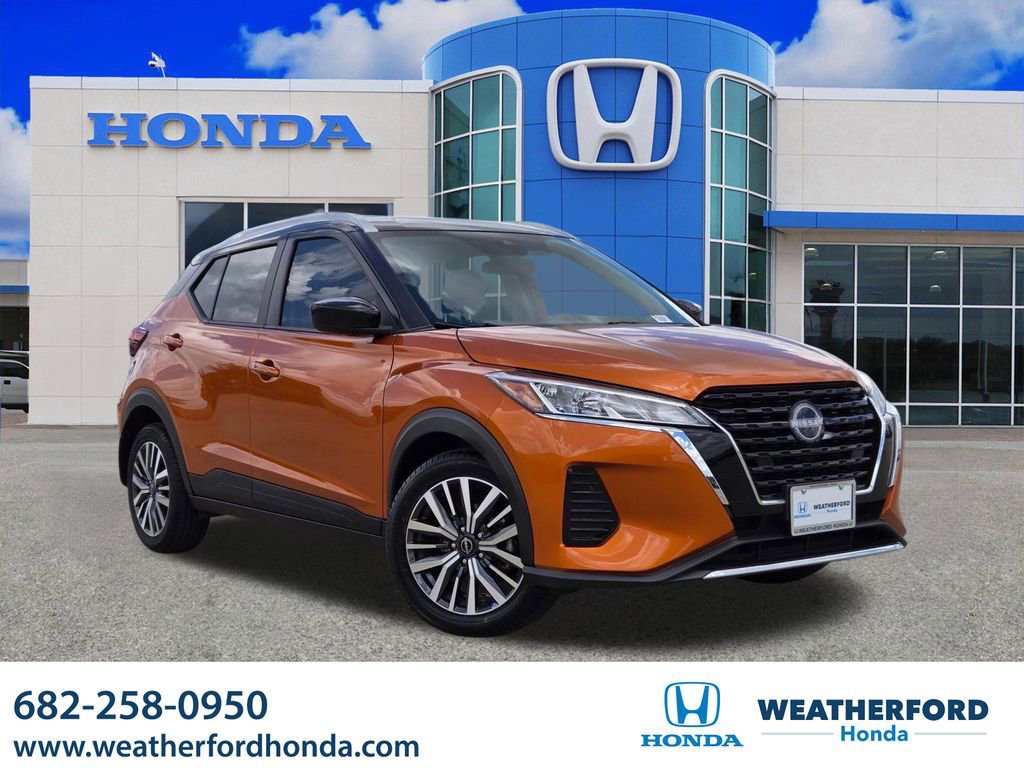 Used 2024 Nissan Kicks SV FWD image 1