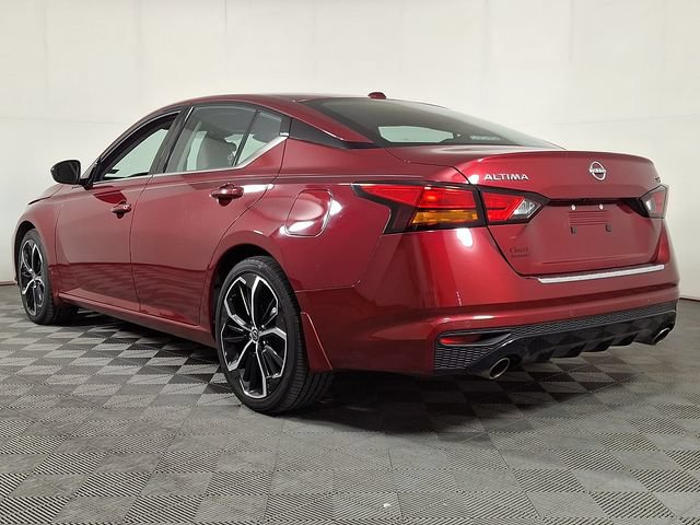 Used 2023 Nissan Altima 2.5 SR FWD image 7