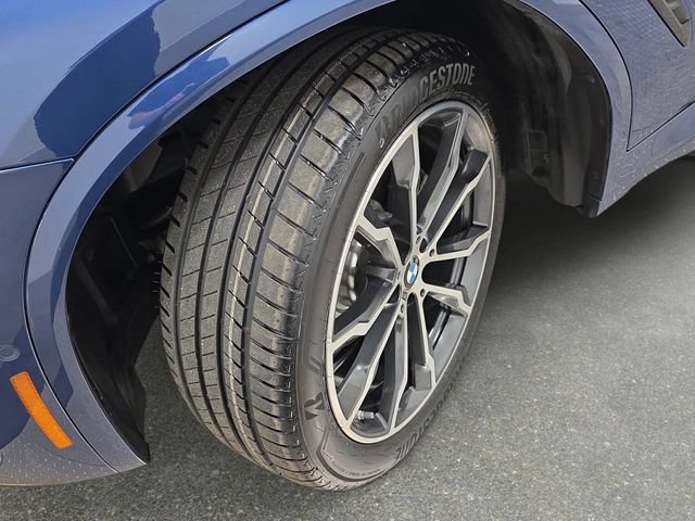 Certified 2023 BMW X4 xDrive30i w/ M Sport Package AWD/4WD image 27