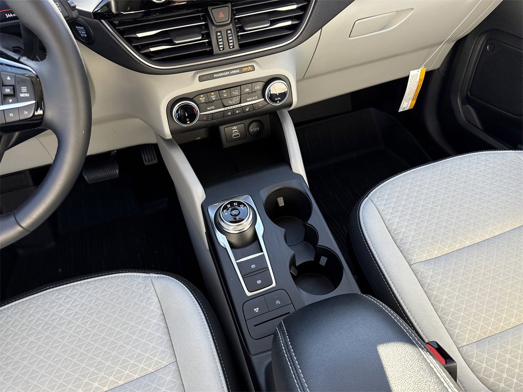 Used 2025 Ford Escape Active w/ Cold Weather Package image 15