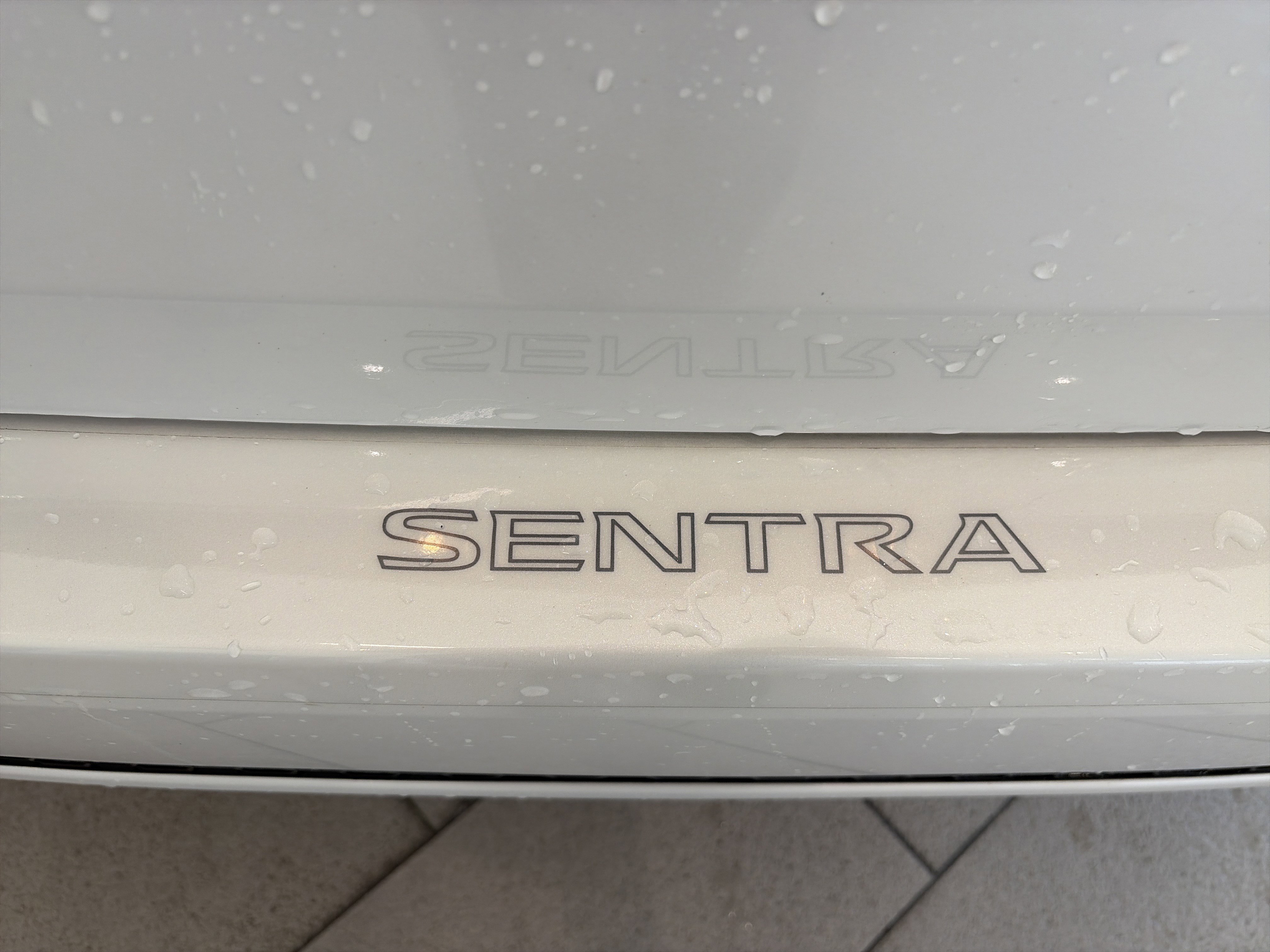 Used 2024 Nissan Sentra SV image 8