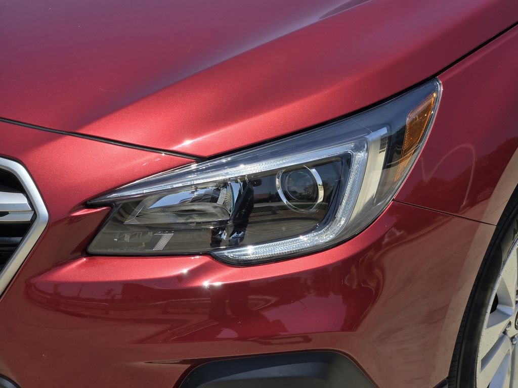 Used 2019 Subaru Outback 2.5i AWD/4WD image 5
