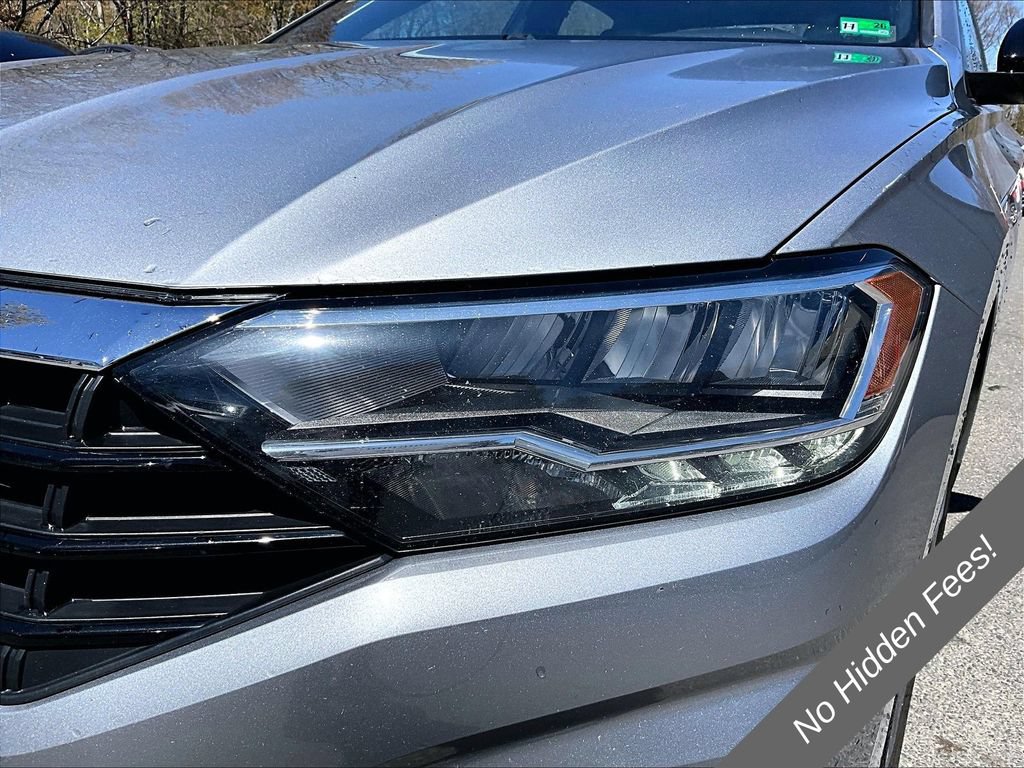 Used 2020 Volkswagen Jetta R-Line FWD image 25