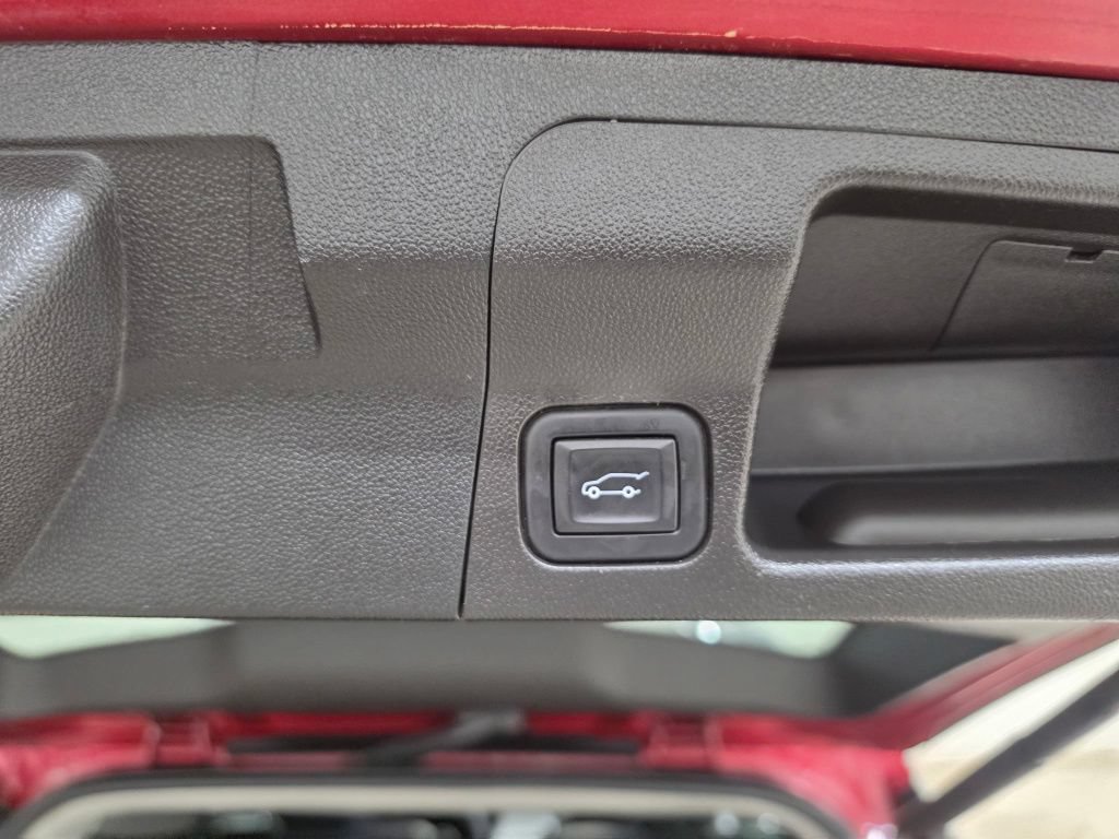 Used 2023 GMC Acadia AT4 w/ GMC Pro Grade Package AWD/4WD image 20