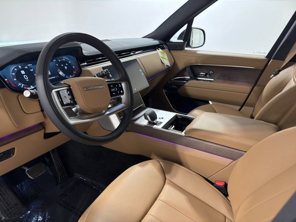 New 2026 Land Rover Range Rover SE image 10