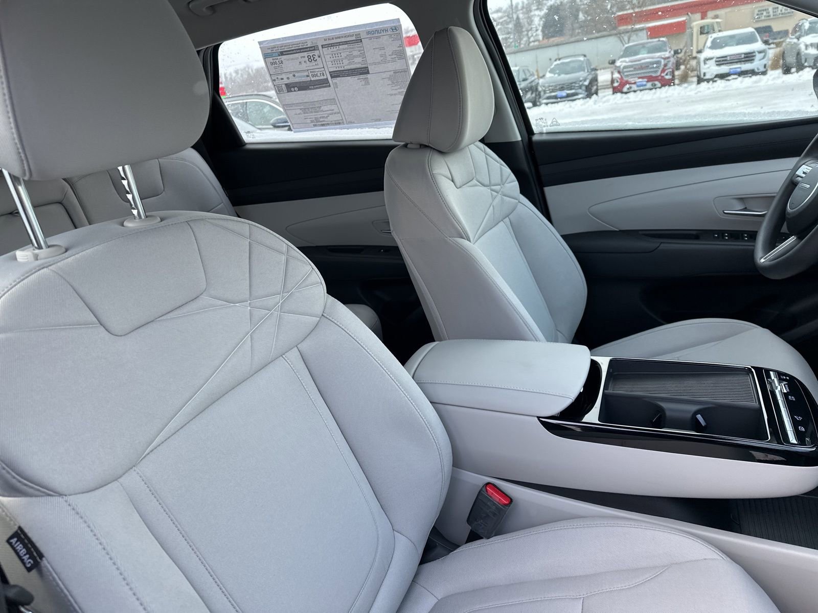 New 2026 Hyundai Tucson Blue SE image 31