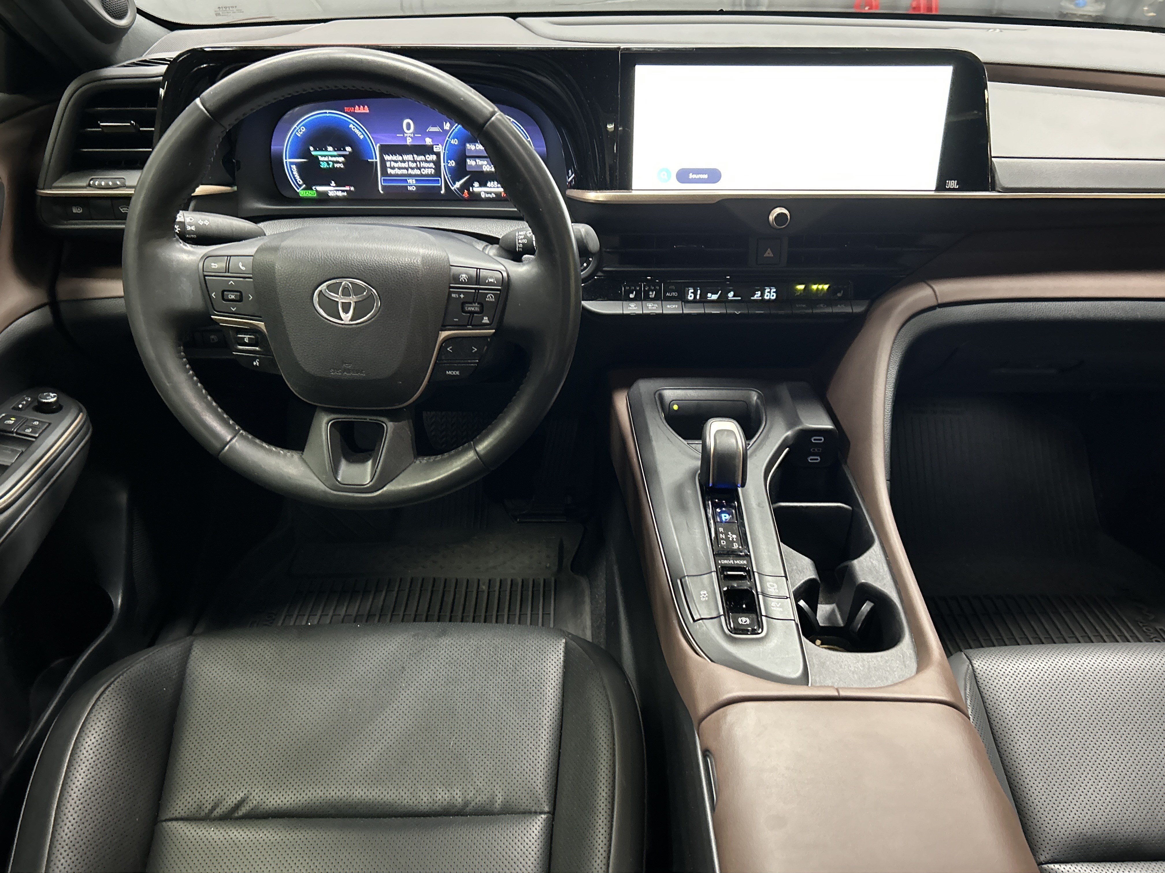 Used 2023 Toyota Crown AWD/4WD image 30