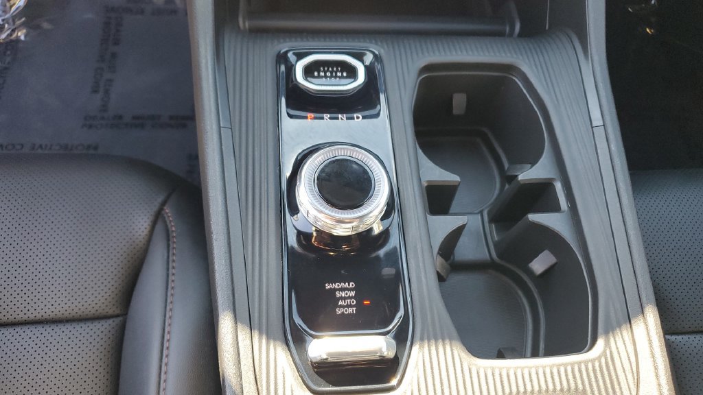 Used 2026 Jeep Cherokee Limited AWD/4WD image 28