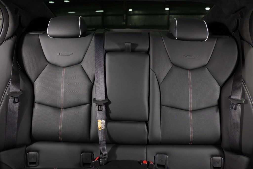 Used 2024 Cadillac CT5 V Blackwing w/ Carbon Fiber Package 2 image 6