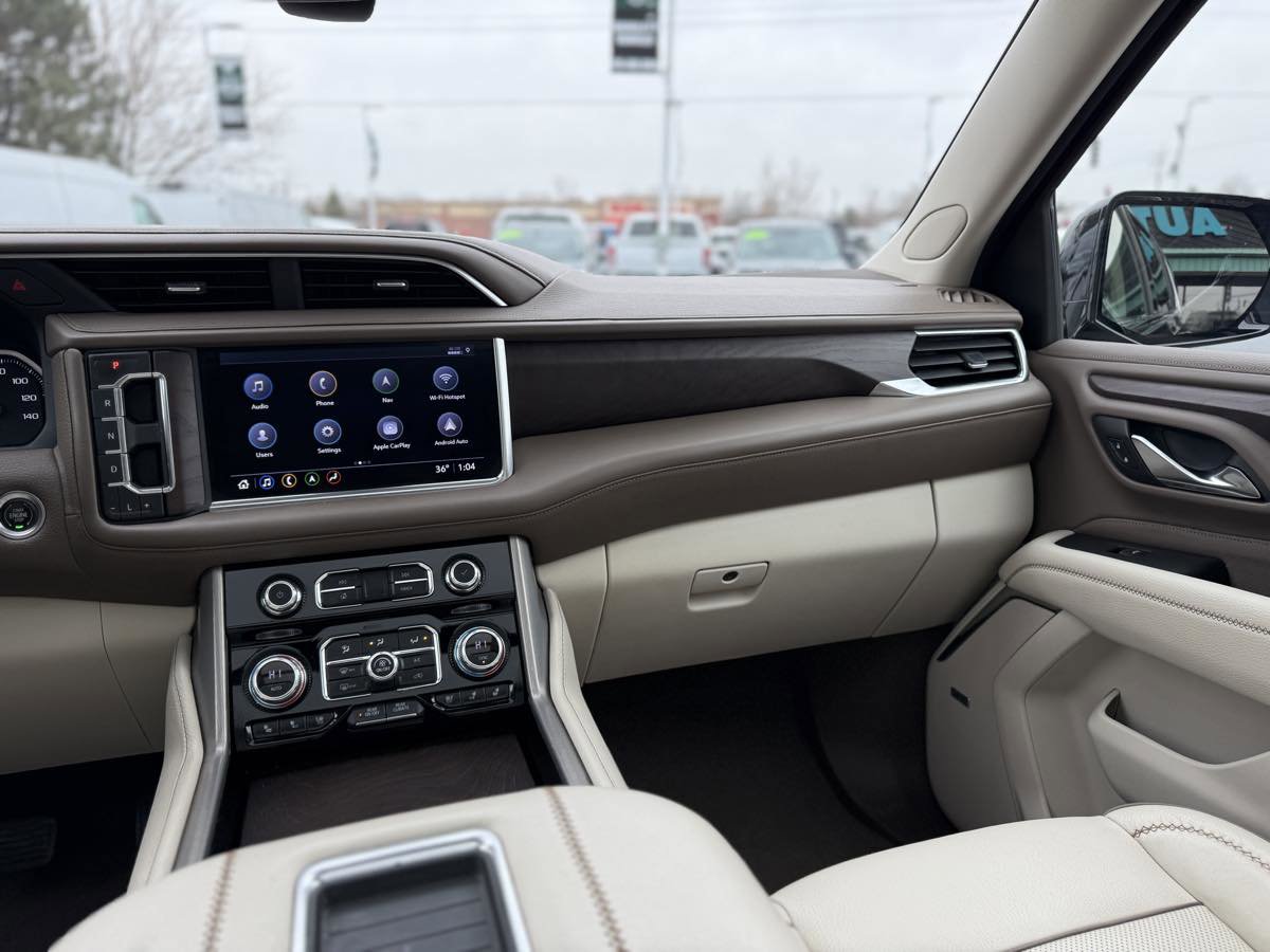 Used 2021 GMC Yukon XL Denali image 29