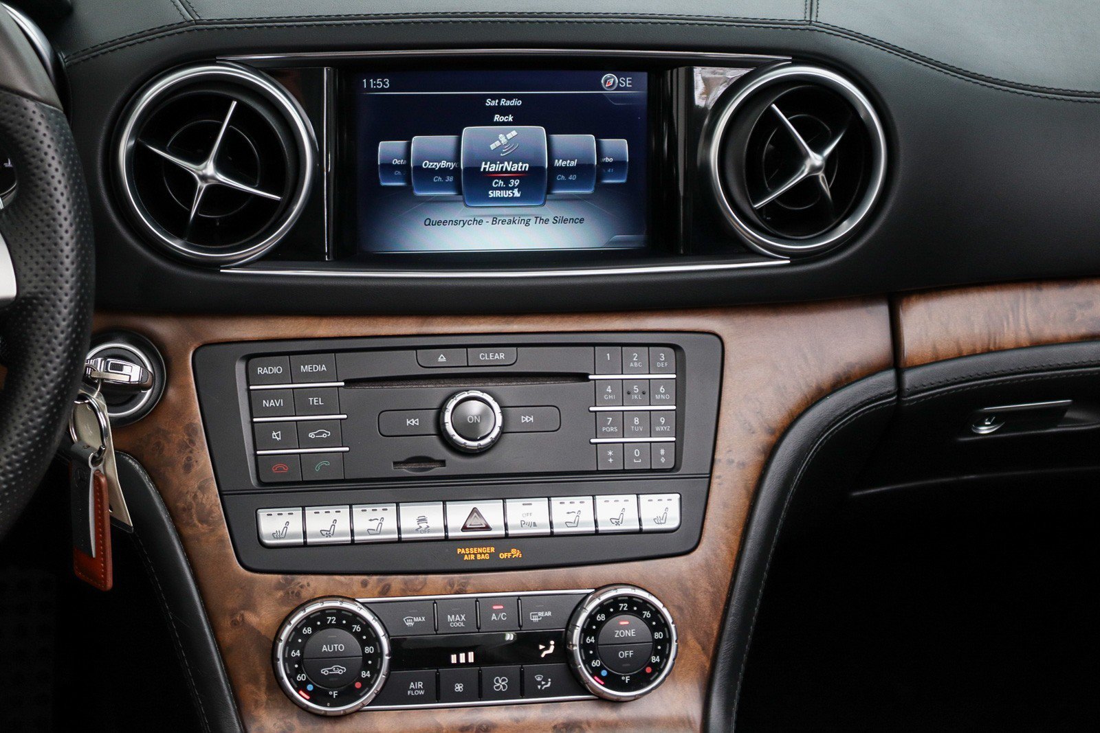 Used 2020 Mercedes-Benz SL 450 image 26