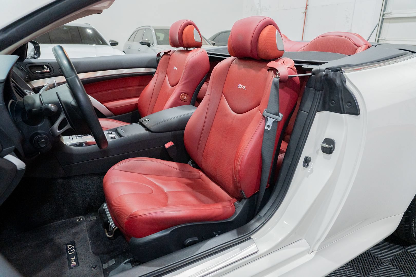 Used 2013 INFINITI G37 IPL RWD image 18