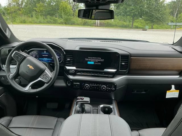 Used 2026 Chevrolet Silverado 1500 High Country w/ High Country Premium Package AWD/4WD image 22