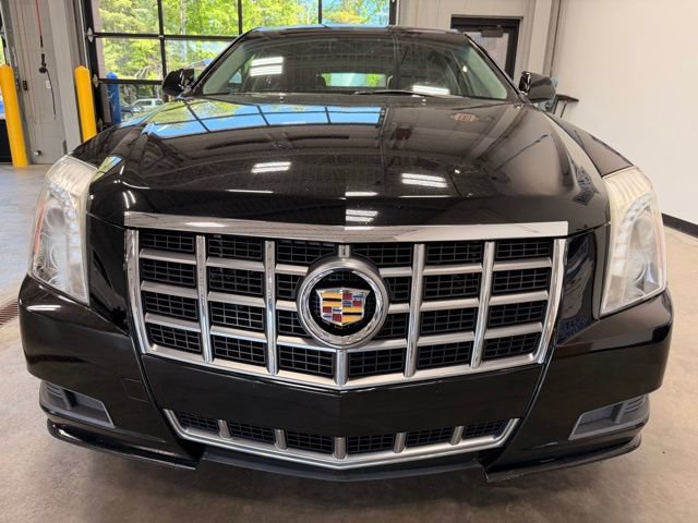 Used 2012 Cadillac CTS Luxury RWD image 3