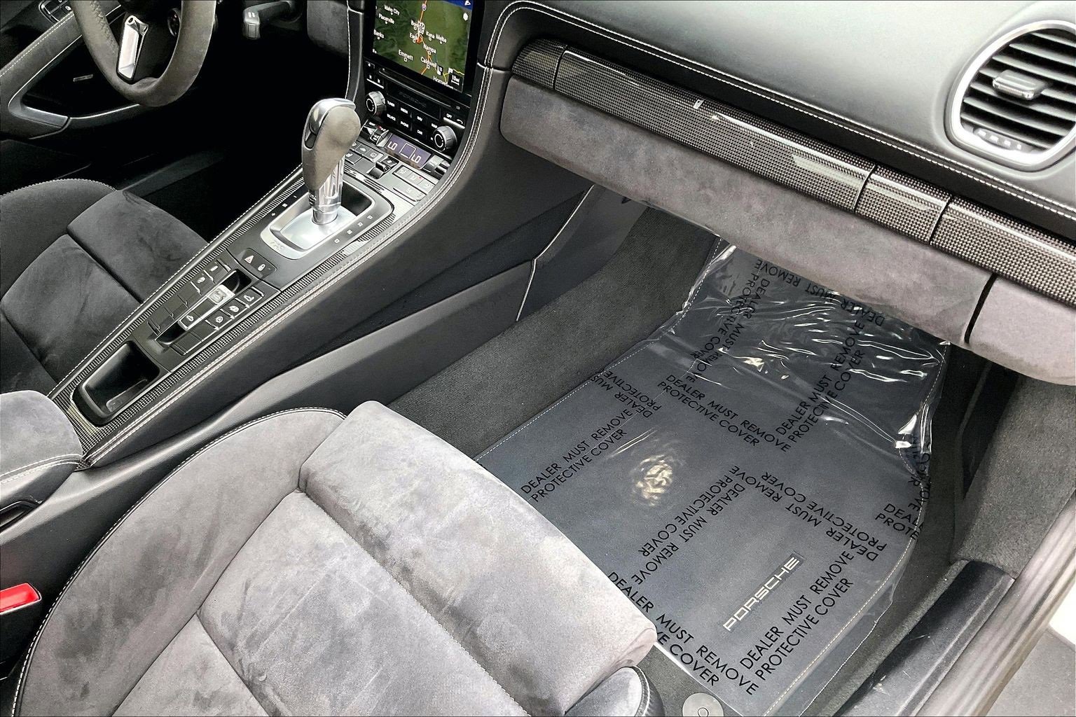 Used 2018 Porsche 718 Boxster GTS image 14