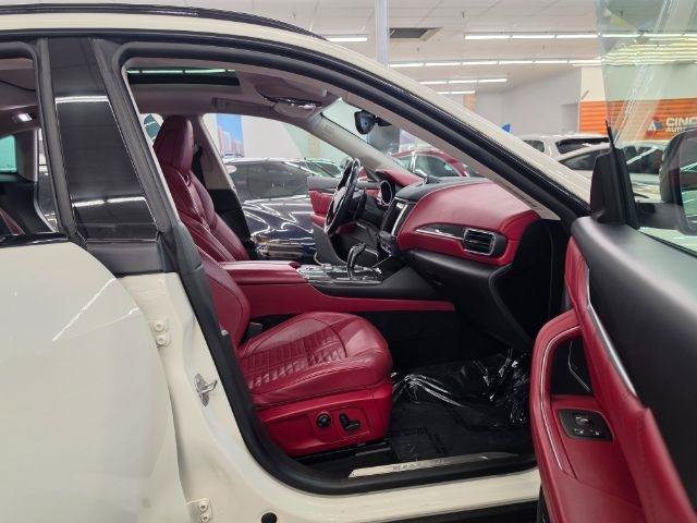 Used 2019 Maserati Levante S GranSport AWD/4WD image 10
