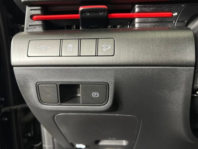 Used 2024 Hyundai Kona N Line image 18