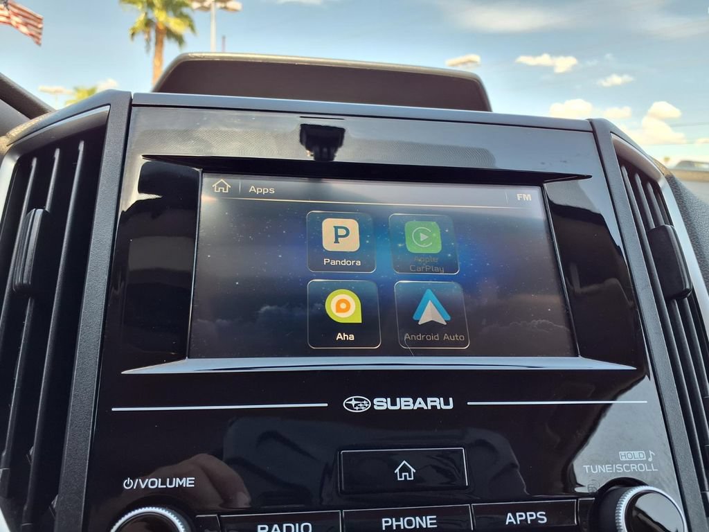 Used 2018 Subaru Crosstrek 2.0i Premium AWD/4WD image 3