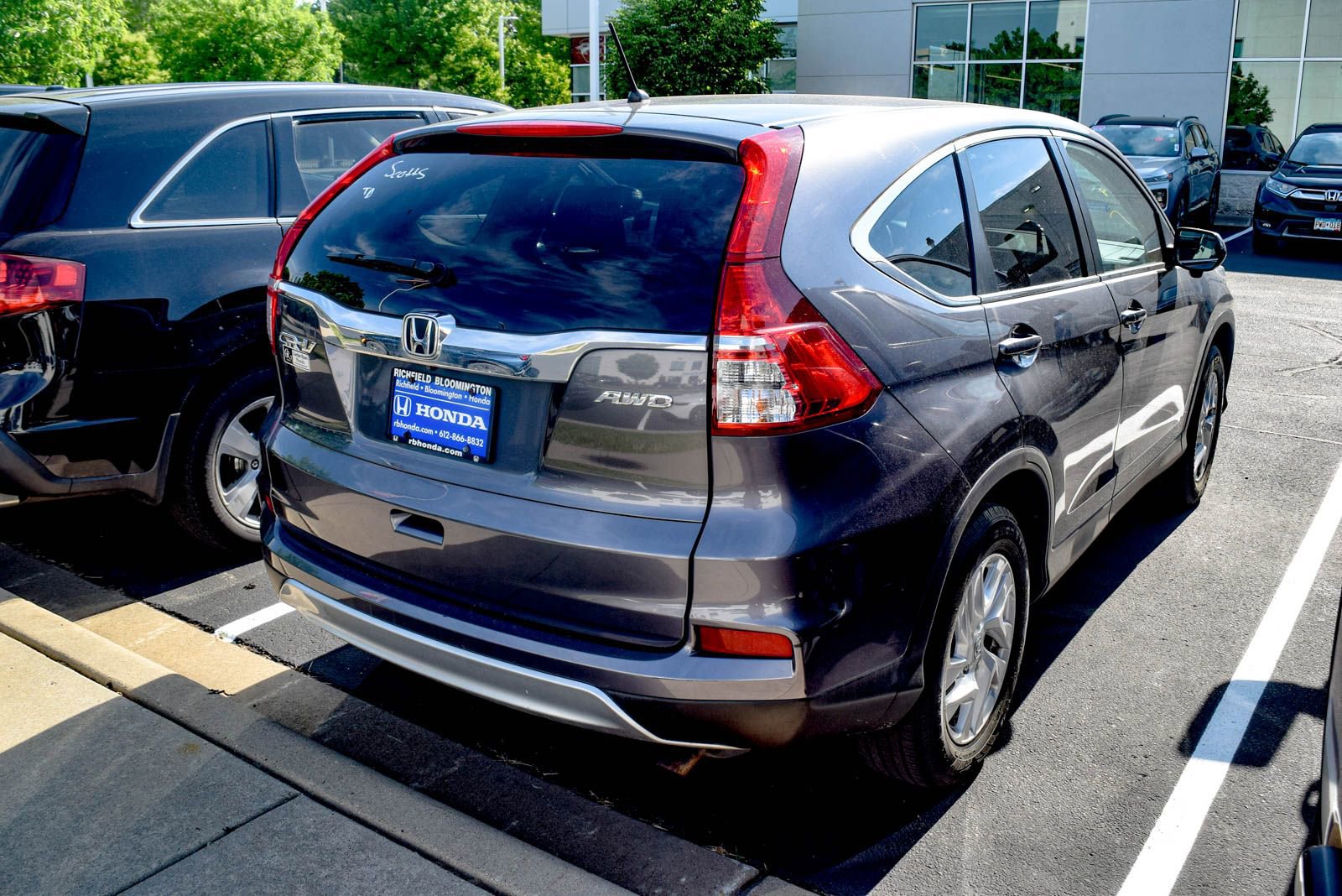Used 2015 Honda CR-V EX image 16