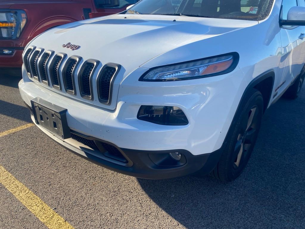 Used 2016 Jeep Cherokee 75th Anniversary AWD/4WD image 17