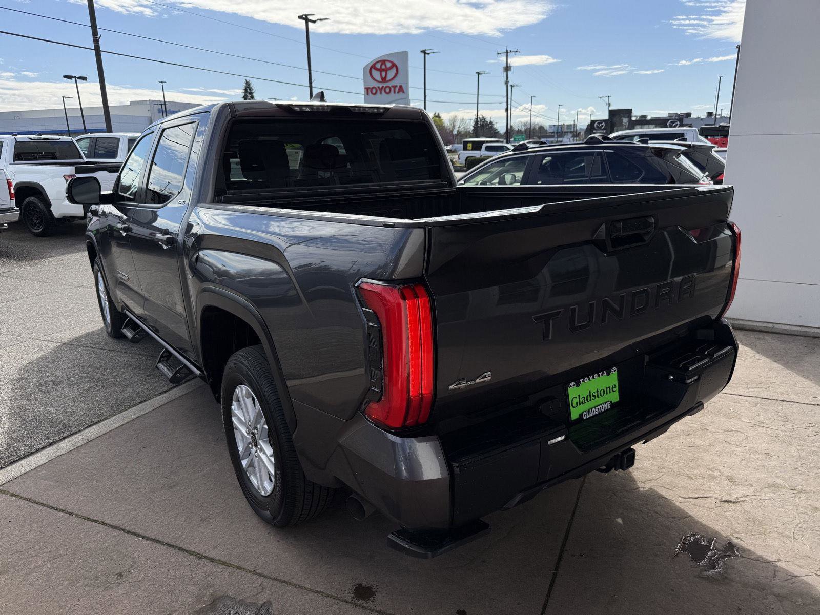 Used 2024 Toyota Tundra SR5 AWD/4WD image 4