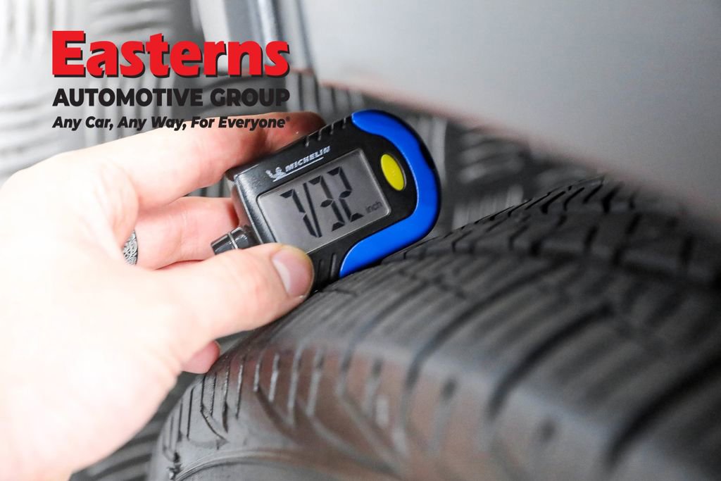 Used 2020 Toyota C-HR LE image 25