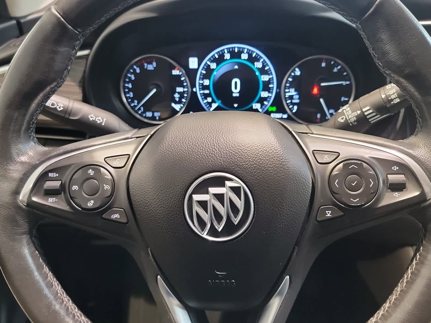 Used 2019 Buick Envision Premium AWD/4WD image 13