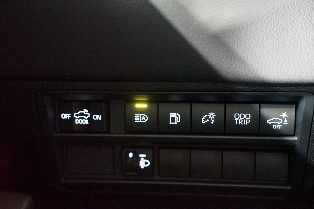 New 2026 Toyota Tundra Limited image 36