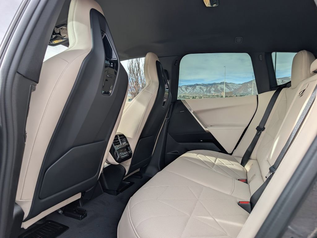 New 2026 BMW iX xDrive45 w/ Premium Package image 14