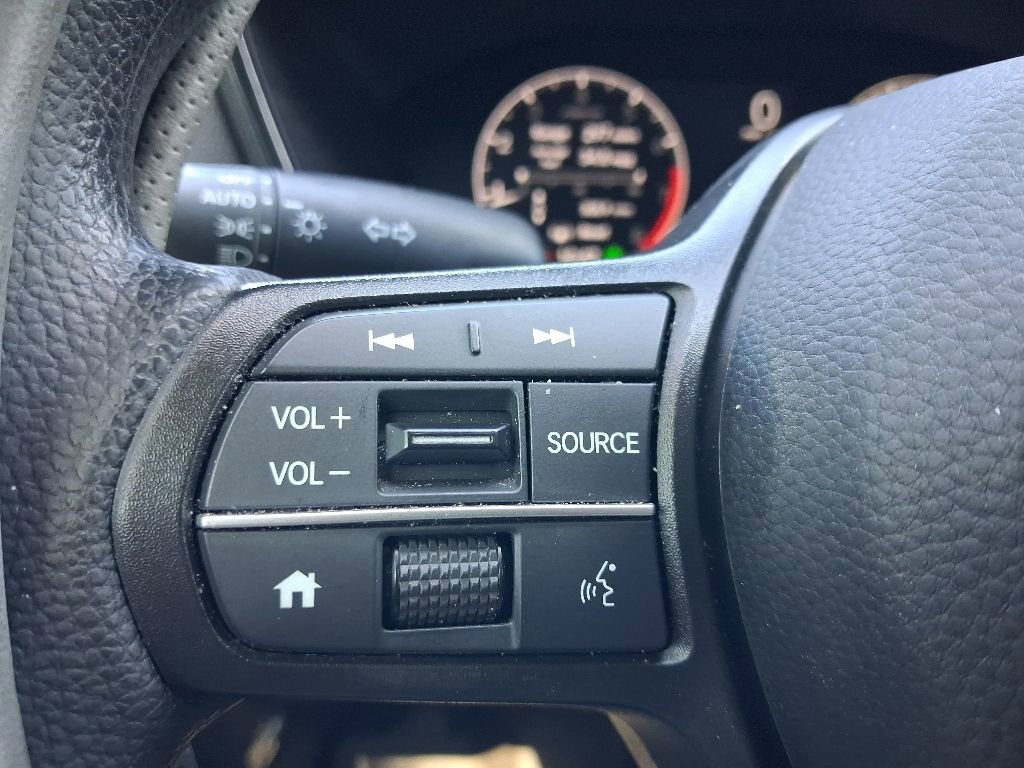 Certified 2023 Honda CR-V LX image 28