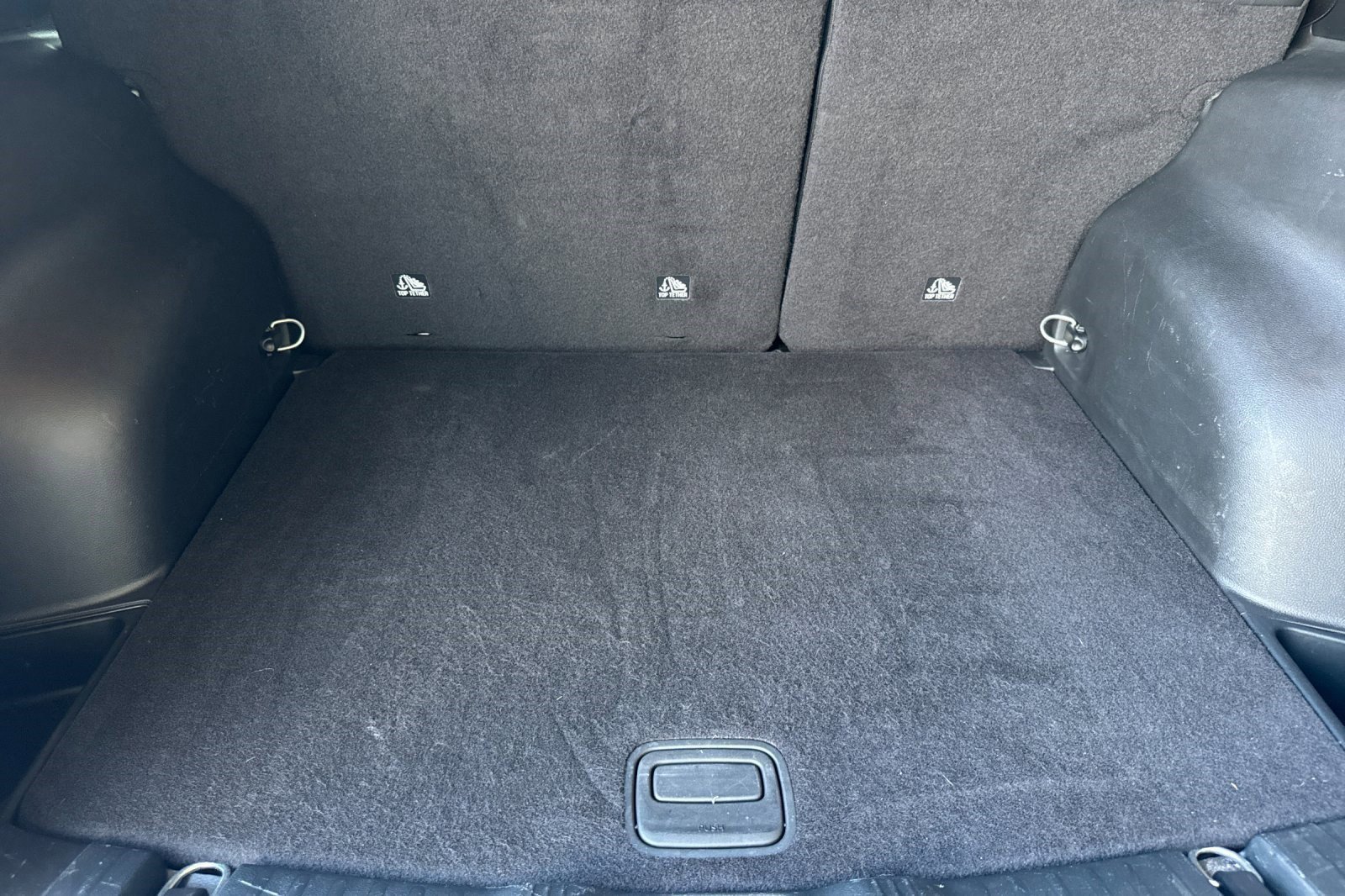 Used 2025 Jeep Compass Limited image 12