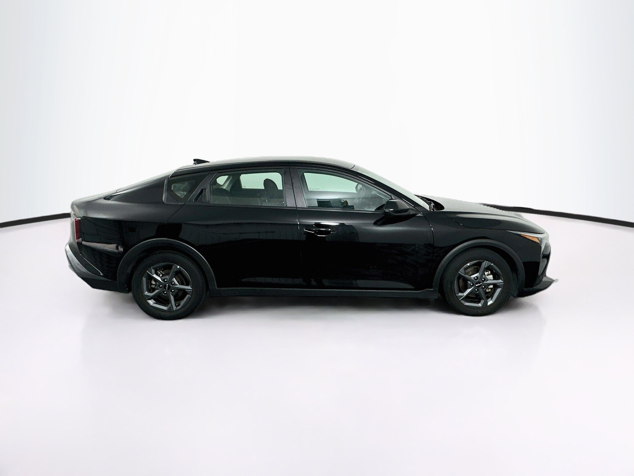 Used 2025 Kia K4 FWD image 10