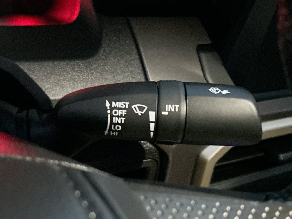 Used 2025 Toyota Tacoma SR5 AWD/4WD image 20