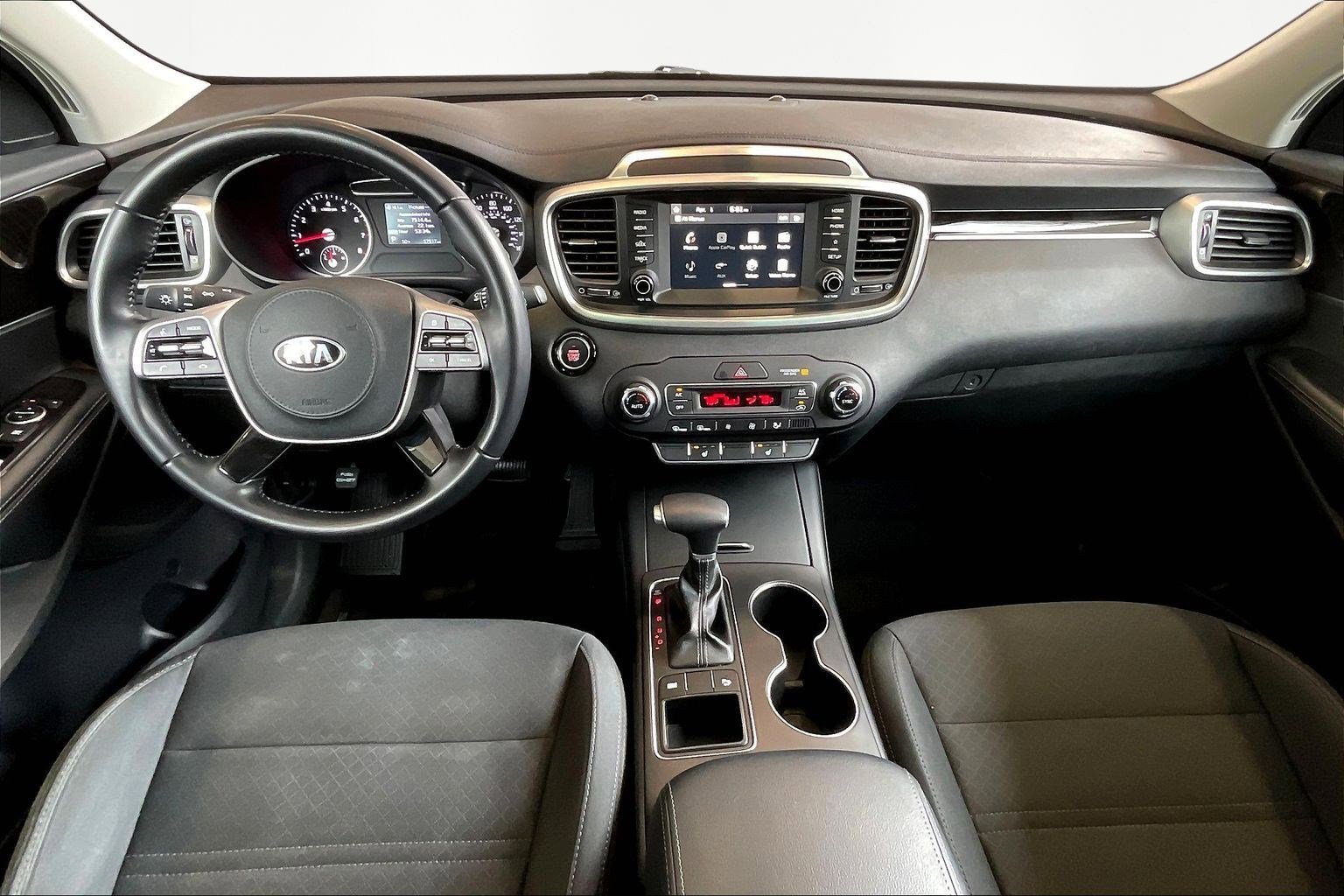 Used 2020 Kia Sorento S image 7