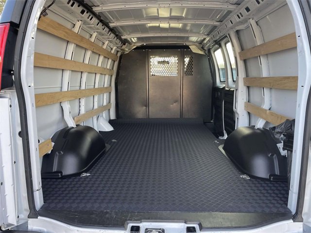 Used 2024 Chevrolet Express 2500 w/ Driver Convenience Package image 11