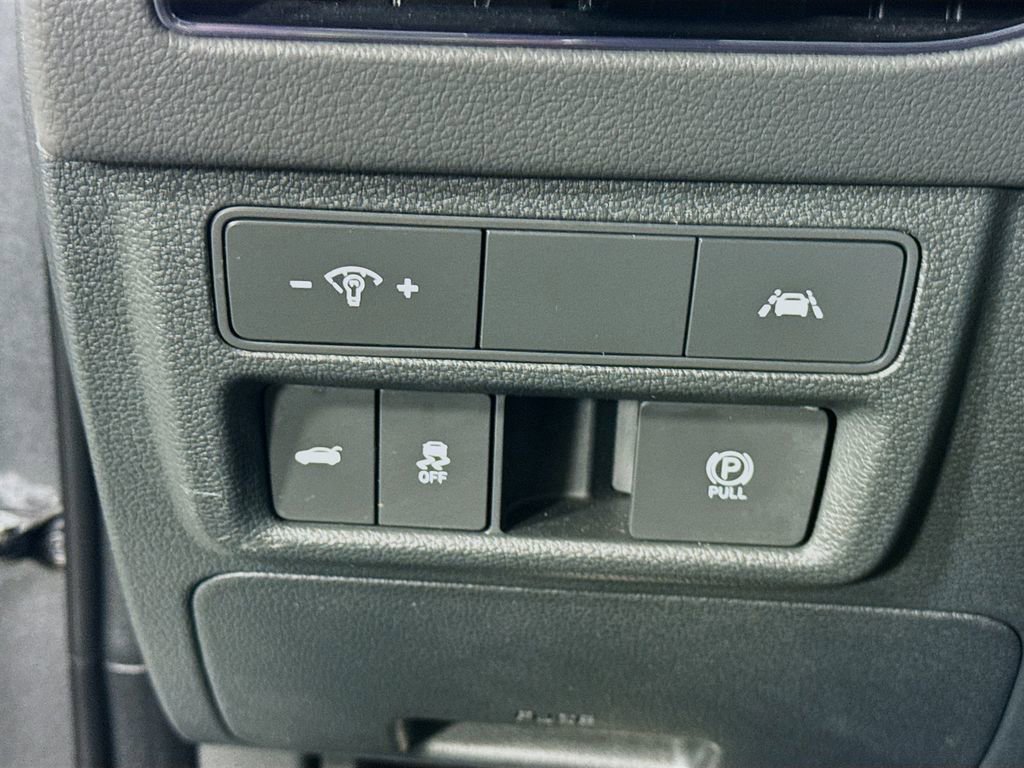 Used 2022 Hyundai Sonata N Line w/ Preferred Accessory Package FWD image 21