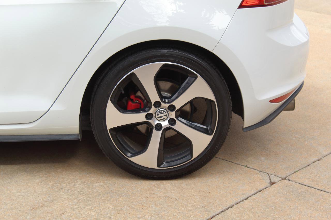 Used 2017 Volkswagen GTI S image 14