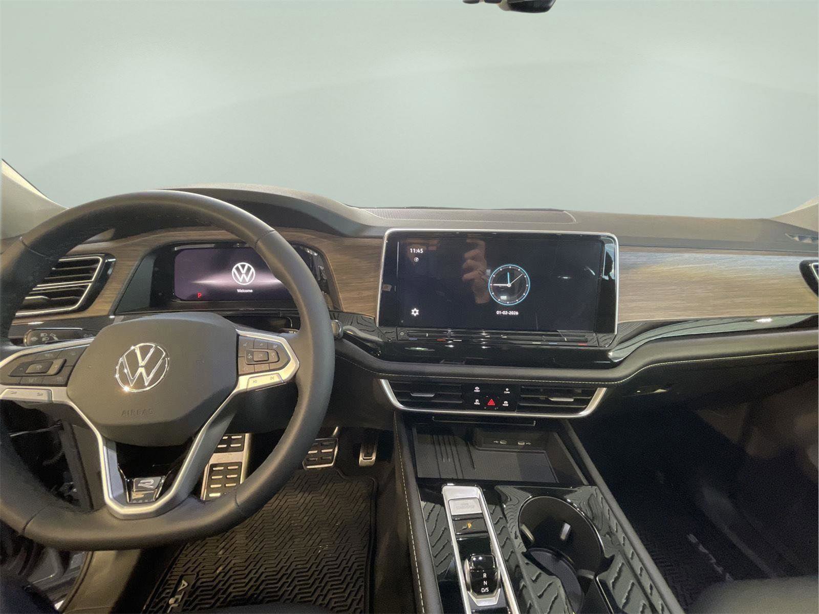 New 2026 Volkswagen Atlas SEL Premium R-Line image 13