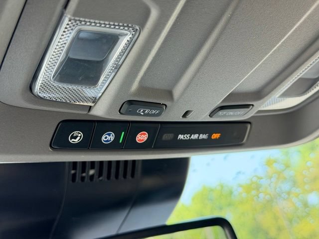 Used 2024 Chevrolet Silverado 2500 Custom w/ Custom Value Package AWD/4WD image 18