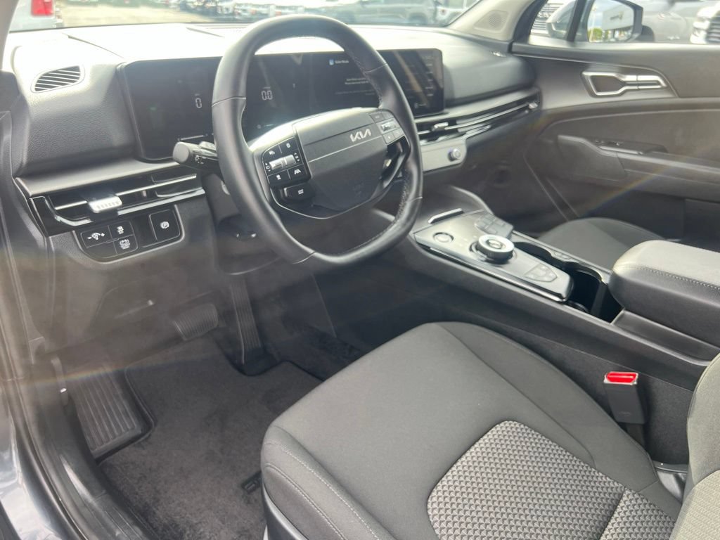 Used 2026 Kia Sportage LX FWD image 27