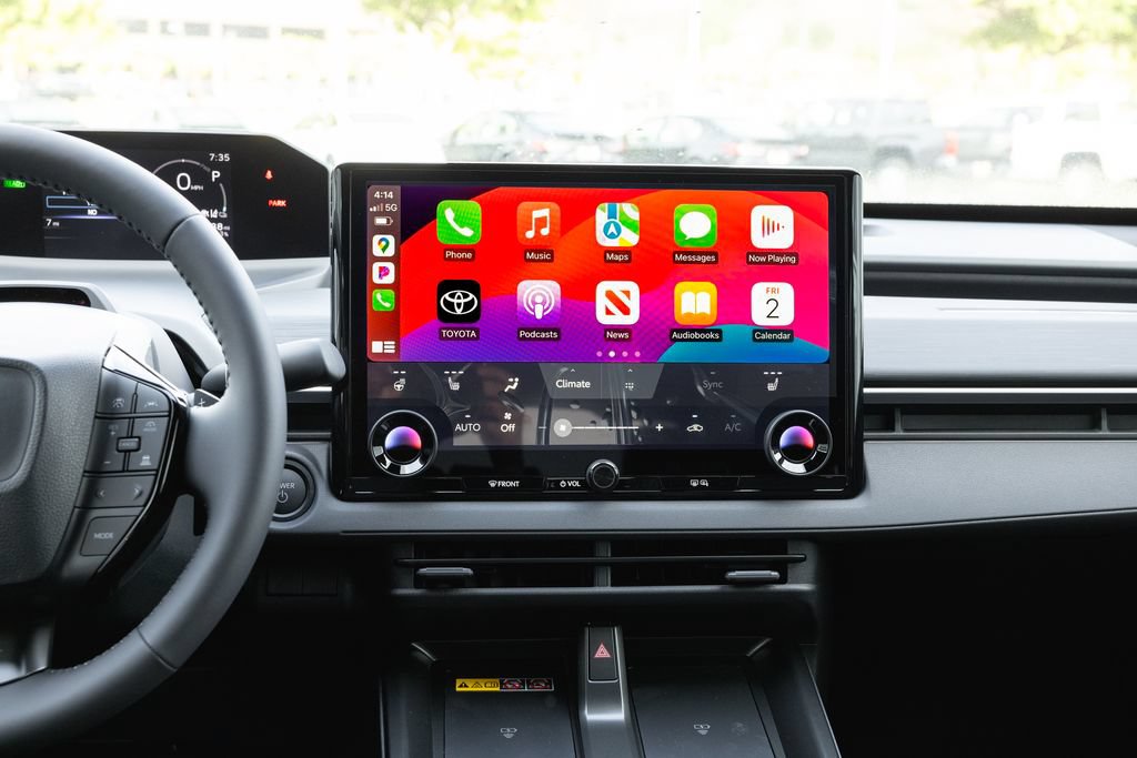 New 2026 Toyota C-HR AWD/4WD image 11