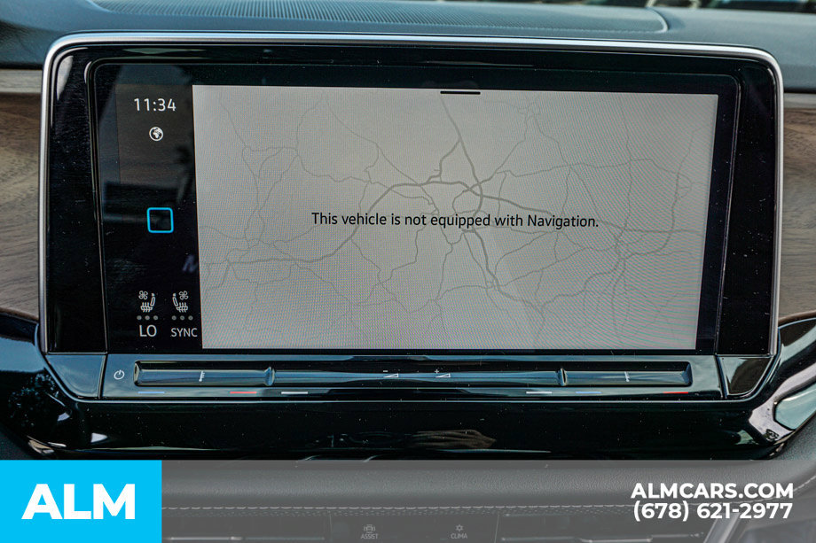 Used 2025 Volkswagen Atlas SE FWD image 37