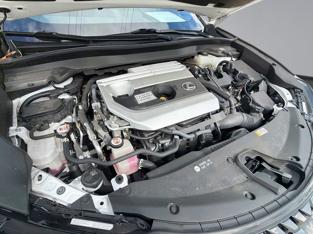 Used 2021 Lexus UX 250h w/ Premium Package AWD/4WD image 14