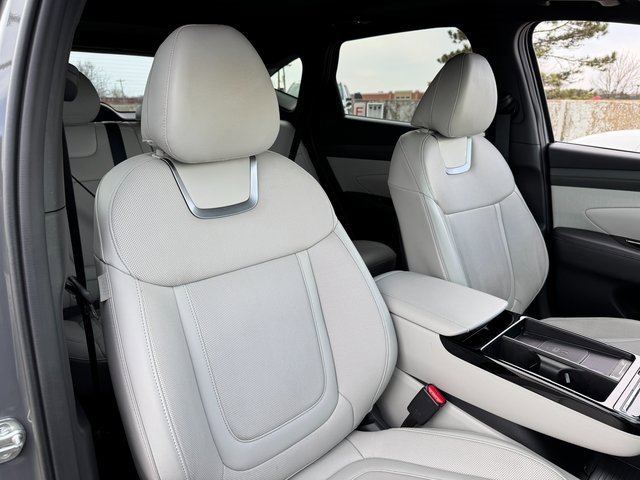 Used 2025 Hyundai Tucson Limited image 20